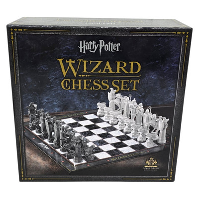 The Noble Collection Harry Potter Wizard Chess Set Board Game 100% Complete