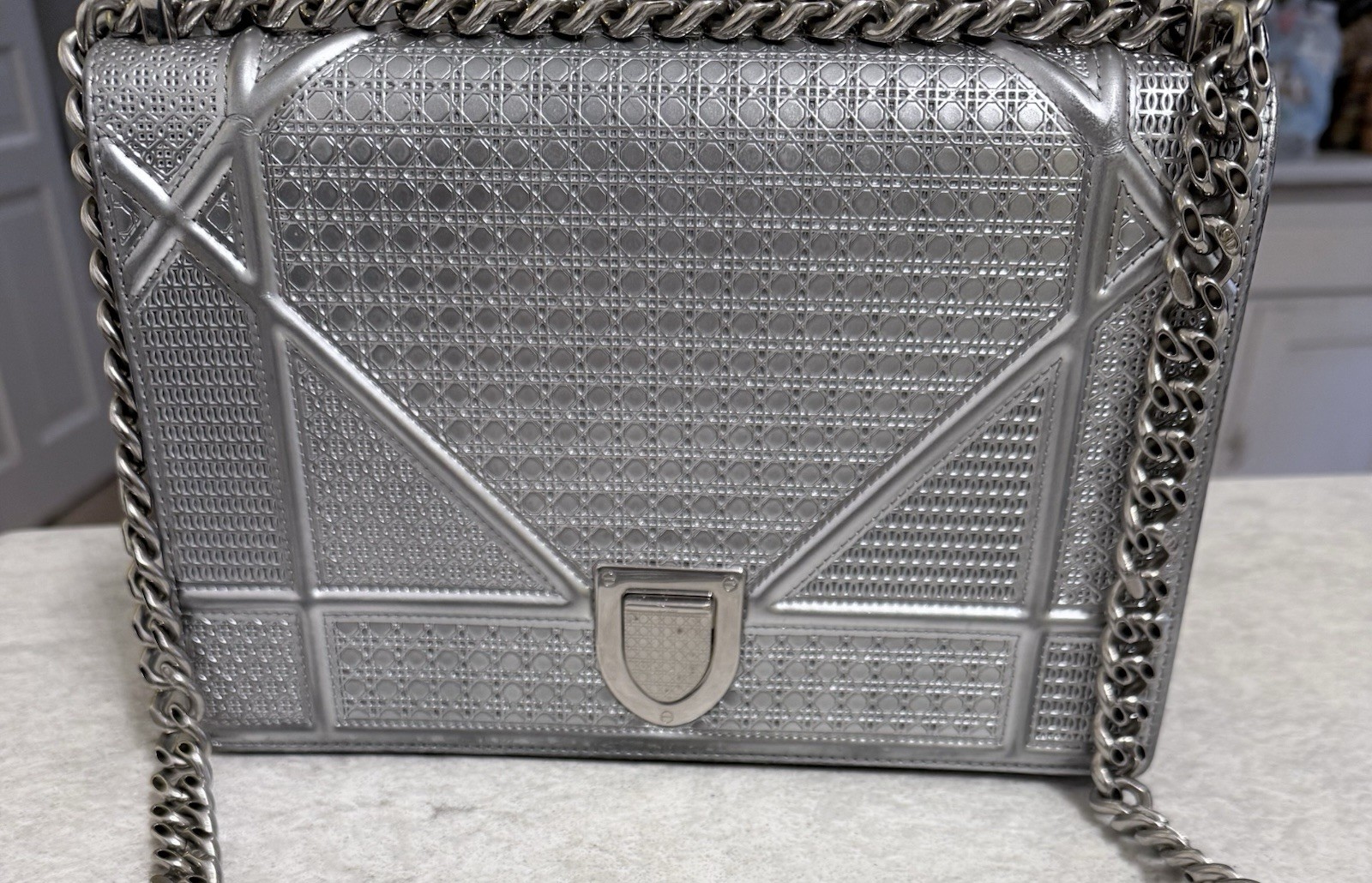 Beautiful  Authentic Dior Diorama Medium Silver M… - image 1