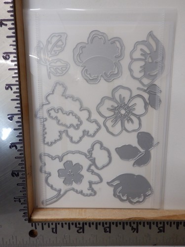 STAMPIN UP SUMMER SHADOWS CUTTING DIES SET EUC A32396