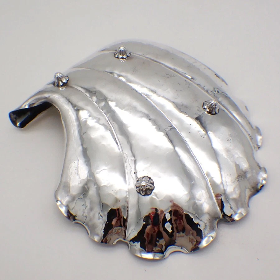 Mario Buccellati Tazón Forma Concha Plata de Ley Hecho a Mano Foto 3 de 4