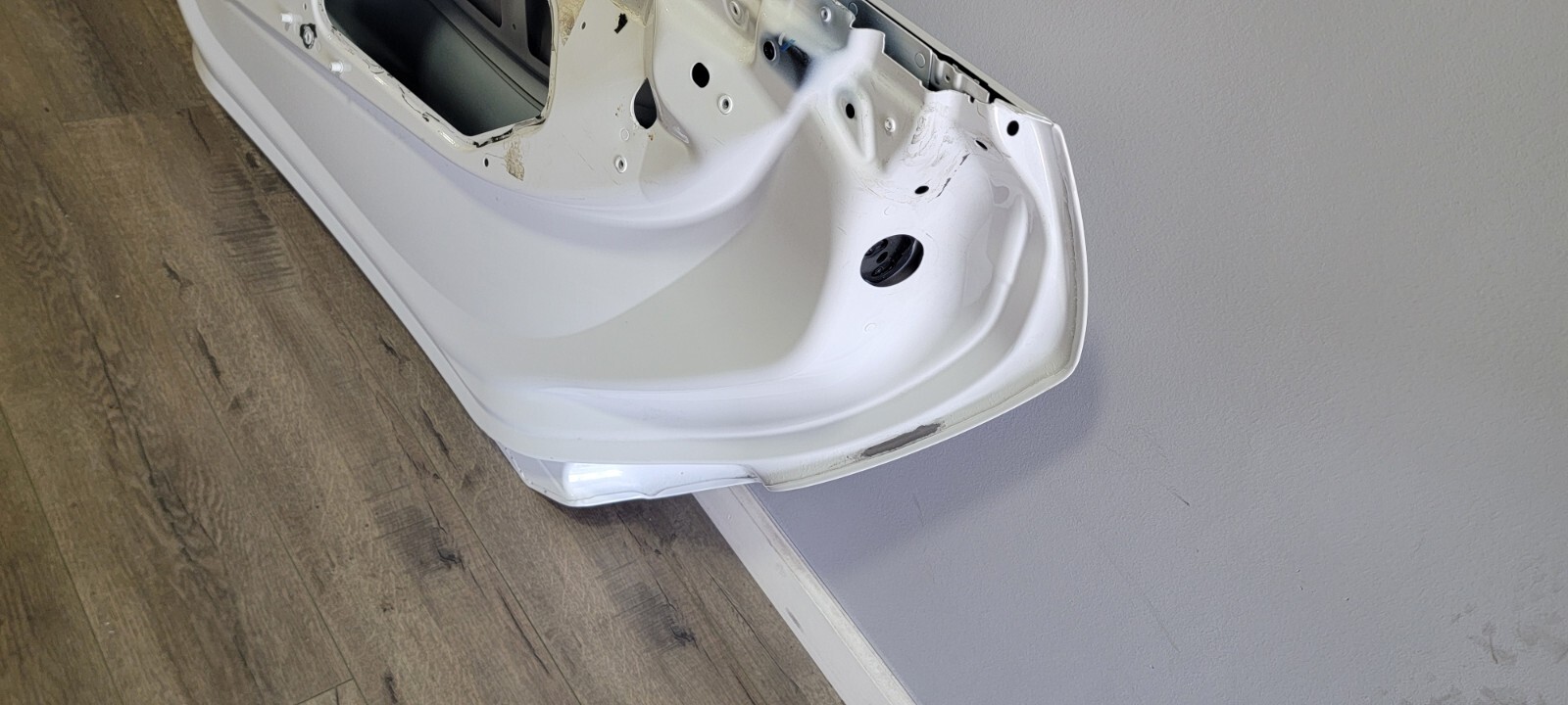 MCLAREN GT FRONT RIGHT PASSENGER SIDE DOOR PANEL OEM 