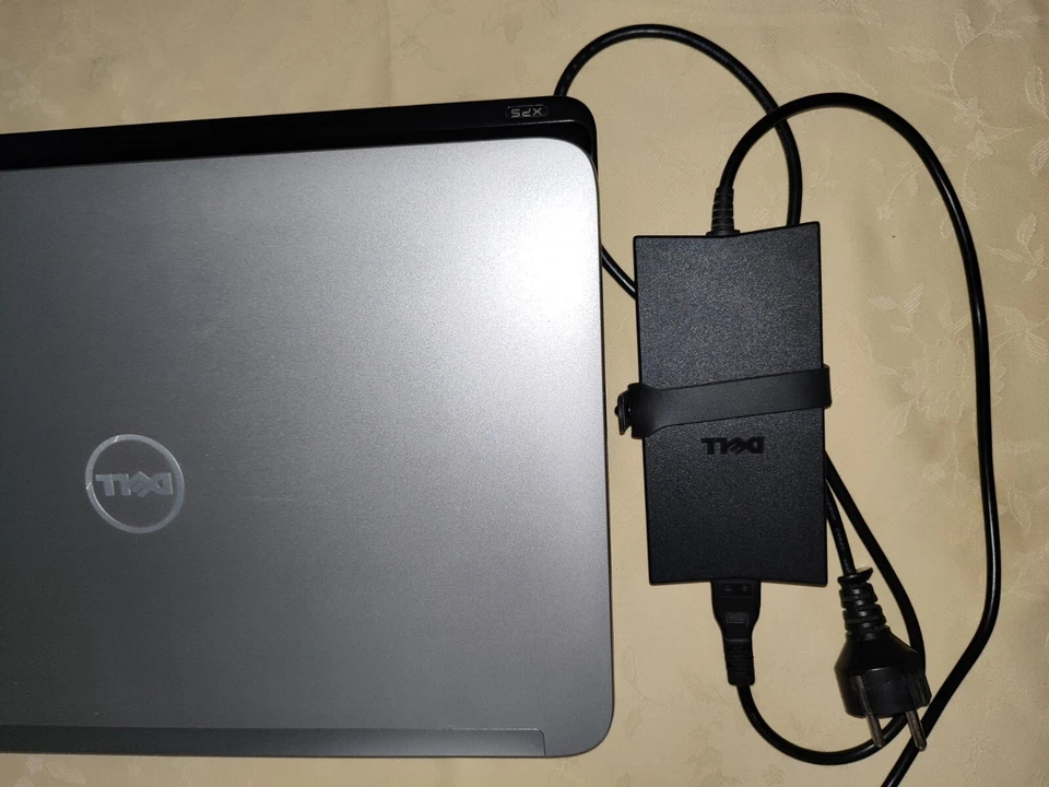 Ordenador portatil DELL modelo XPS L701X de 17.30 pulgadas, 1600 x 900 pixels - Imagen 2 de 4