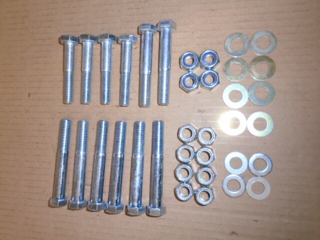 Revive La Suspensión Delantera De Tu Triumph TR7 O TR8 – Kit De Pernos (brazo, Barra Y Abrazadera) Por Robsport