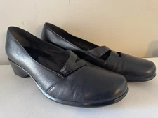 Clarks Shoes Womens 10M Casual Comfort Slip On Loafer Black Leather Heels
