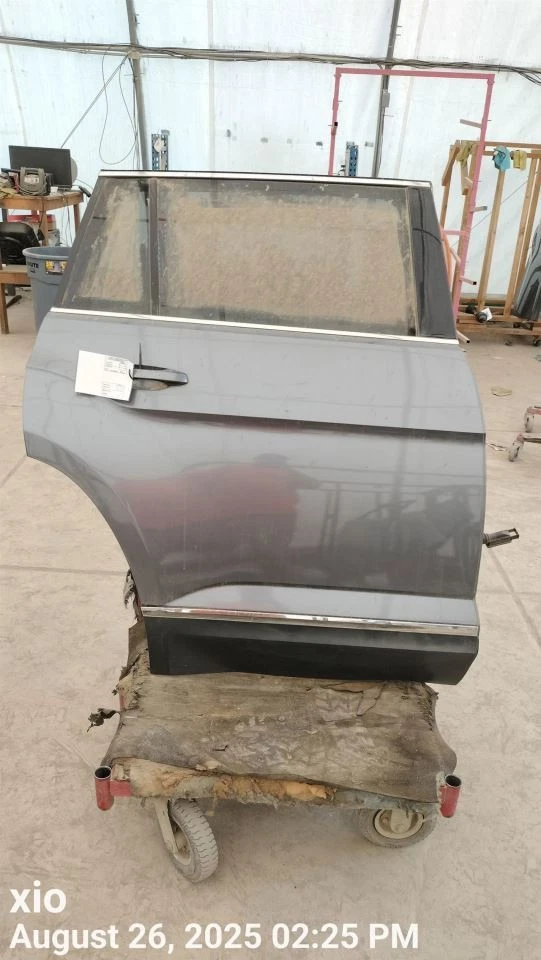 GRY RIGHT REAR DOOR ASSEMBLY 2018-2024 VOLKSWAGEN ATLAS — 第 4/4 张图片