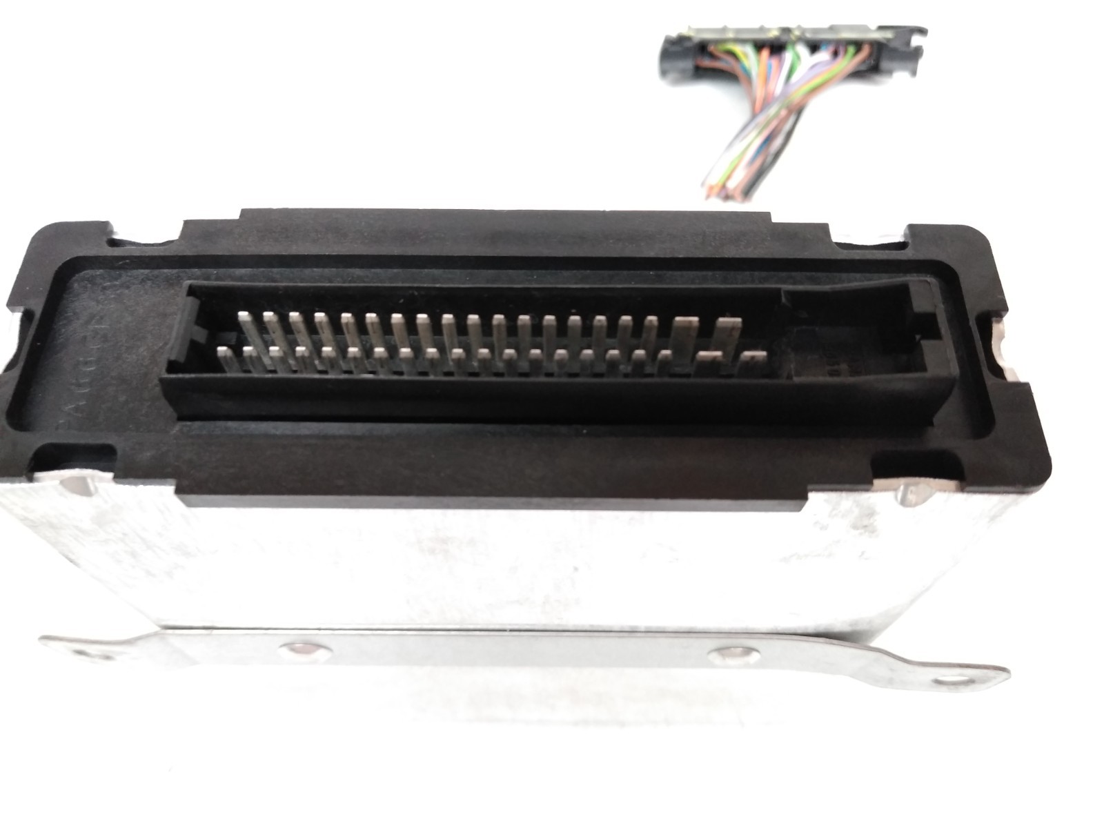 Maserati Quattroporte 2005-2007 Air suspension module