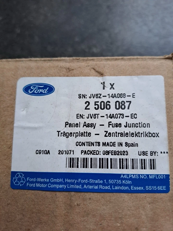 Ford Focus Control Panel - Image 3 of 3