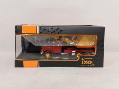 IOX MODELS 1/43 Tatra 111D030A (1958) Red