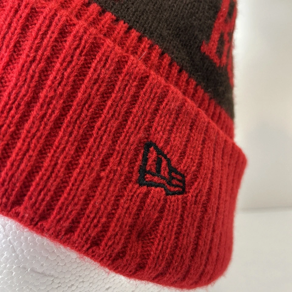 Tampa Bay Buccaneers Invierno Gorro Nueva Era Rojo Pom NFL Gorra Tejida Talla Única Foto 4 de 4