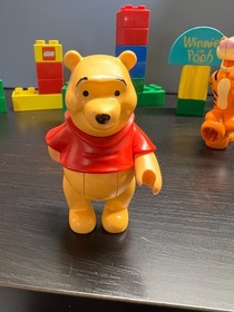 Lego Duplo Lot 2981, 2975, 2976, 2977: Winnie The Pooh, Tigger, Eeyore, Piglet