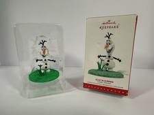 Hallmark Disney Keepsake 2015 Frozen "OLAF IN SUMMER" Ornament NIB