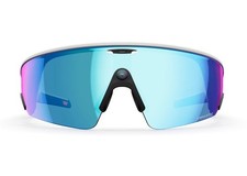   New Oakley META Vanguard White W/ Prizm Sapphire Lens Size 66  
