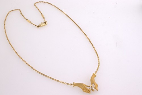 Carrera Y Carrera Diamond, Yellow Gold “Las Manos” Necklace - Picture 8 of 9