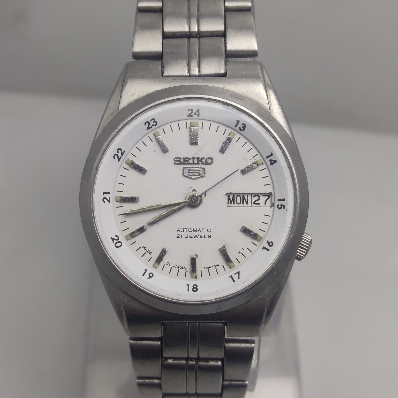 Seiko 5 Japan 7s26B Automatic Movement 21J Wristwatch for Parts - Fine Balance