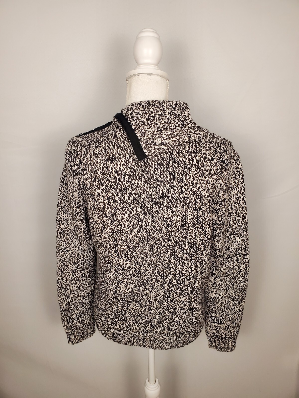 Chaps Petite Black & White Sweater Asymmetrical Buttoned Collar Women's Size PL. image 5