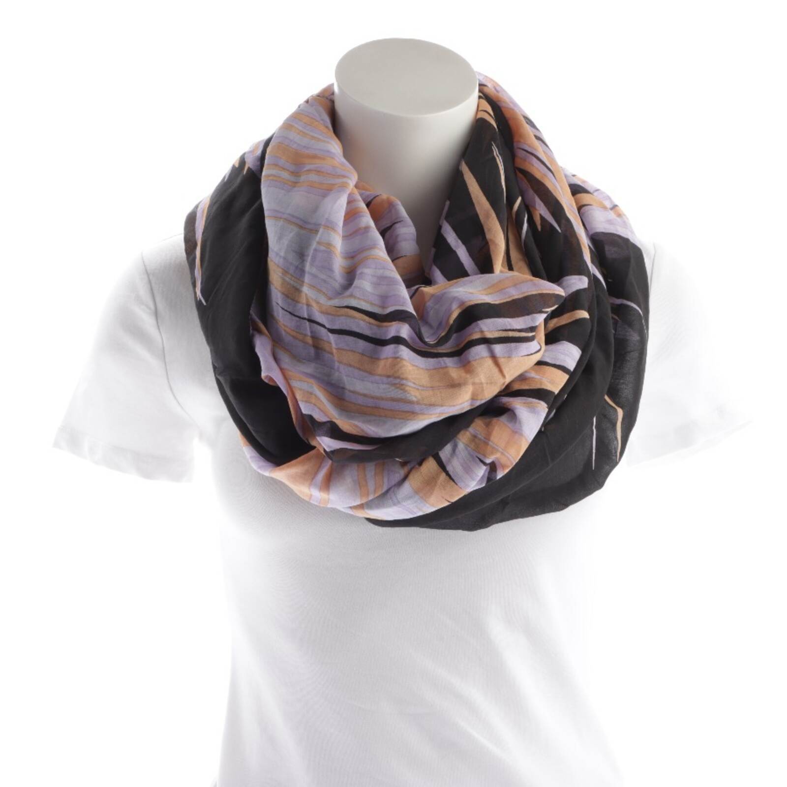 Знаменитый дом Уориса Мехрфарбига