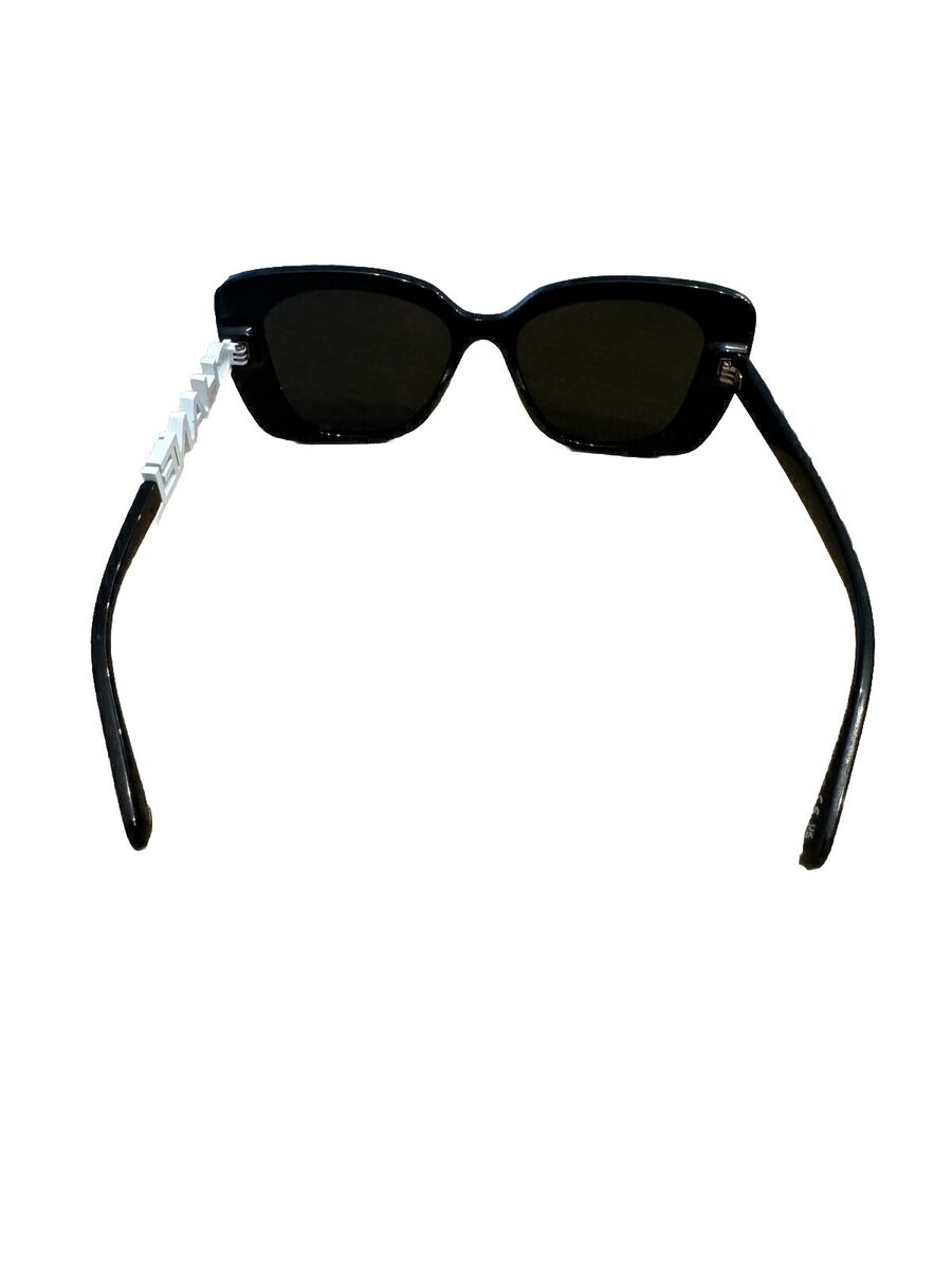 Authentic CHANEL Acetate Strass Square Sunglasses 5422-B-A Authentic CHANEL Acetate Strass Square Sunglasses 5422-B-A