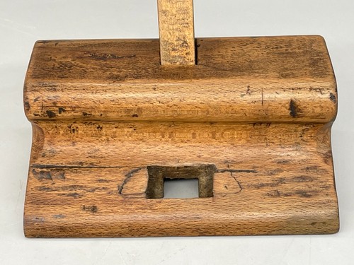 Vintage J Moseley Wooden Granny's Tooth Router Plane 9/16" Iron Woodworking Tool - Picture 5 of 10