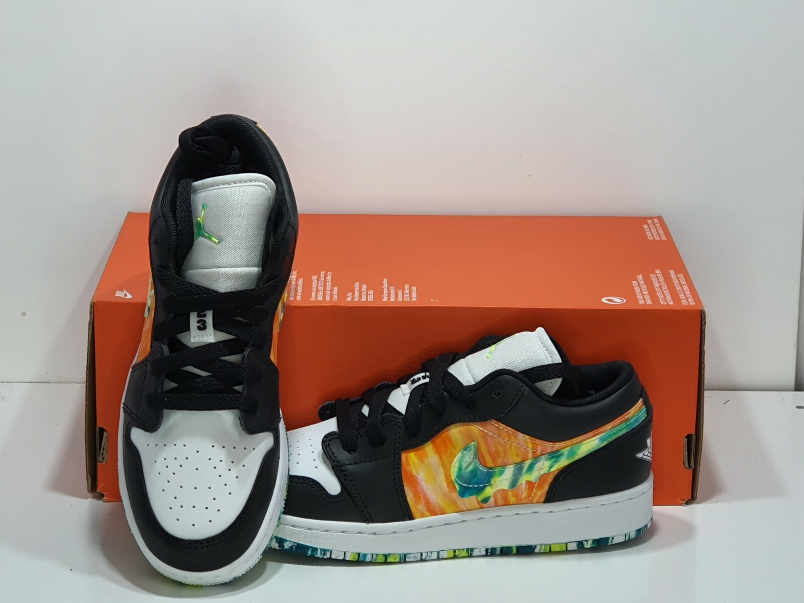 Nike Air Jordan 1 Low SE (GS) `Drip` DJ6252-038 Size 3 UK, 35.5 EUR image 3