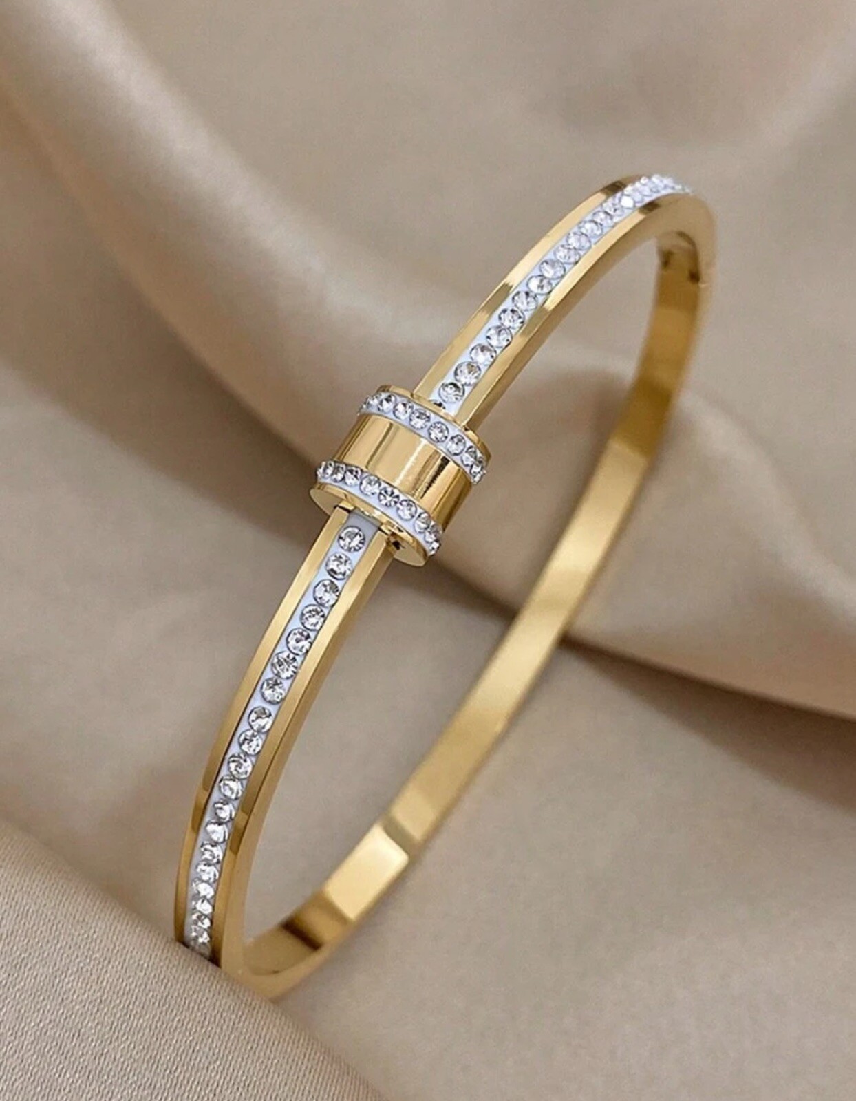 Bracelet jonc femme acier inoxydable doré avec zircons, le cadeau idéal