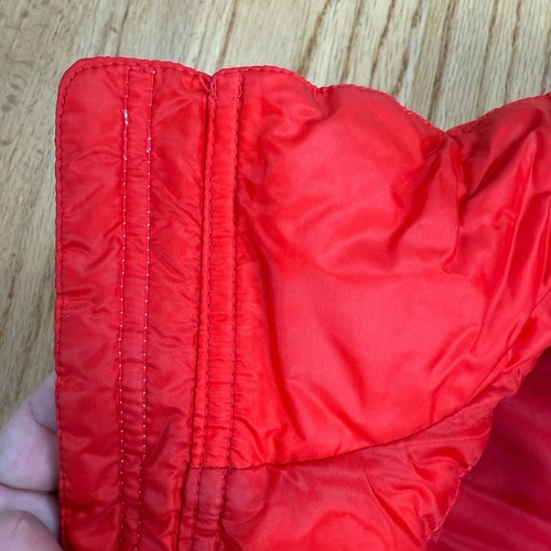 Nike Red Down Puffer Vest, Women Med, Ski Camping Snow Outdoors Warmth, Snow - Picture 10 of 16