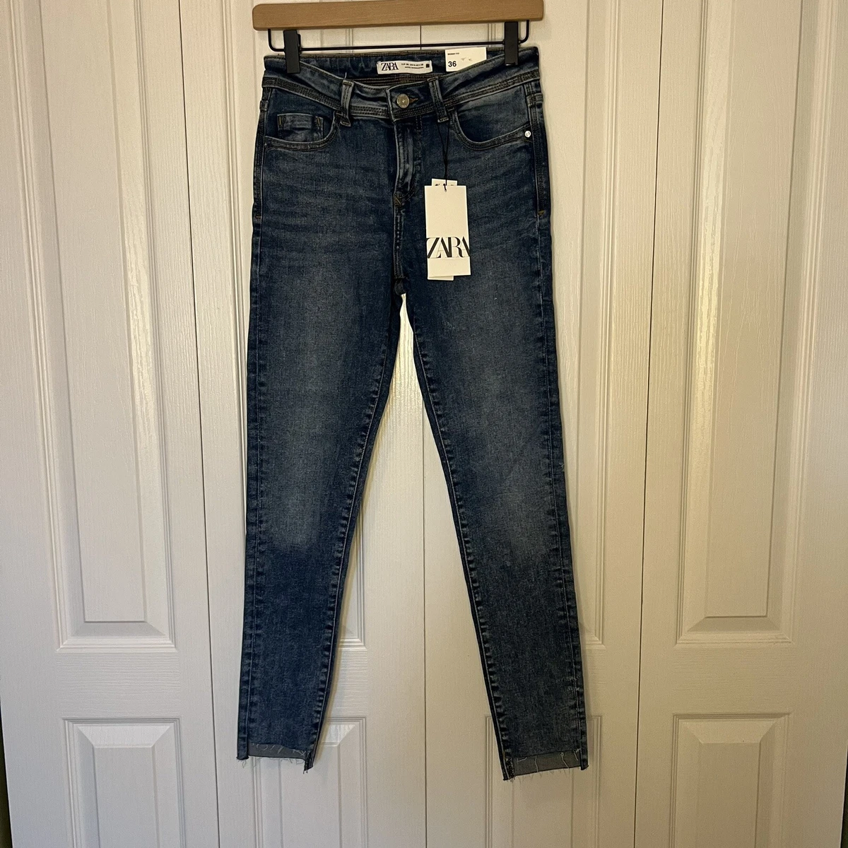 NWT Zara Z1975 Mid Rise Skinny Jean Size 4 Light Blue 8228 022 eBay