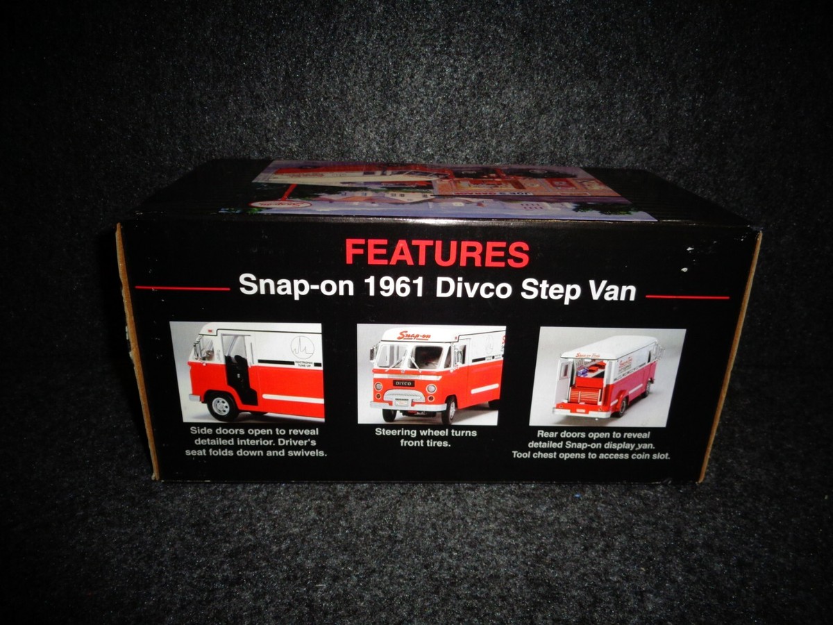 スナップオン nap-on 1/34 1961 Divco Step Van スナップオン nap-on 1/34 1961 Divco Step Van - メルカリ