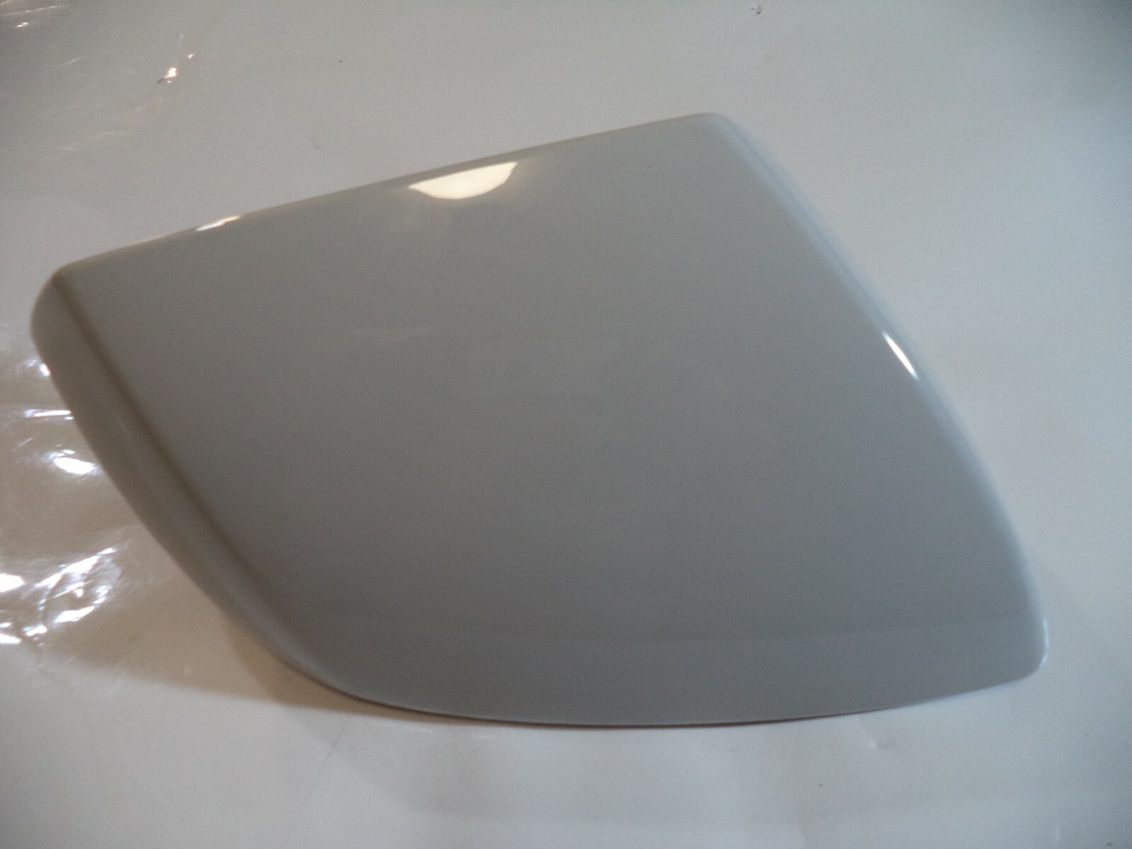 2015-2019 LAMBORGHINI HURACAN RIGHT PASSENGER SIDE OEM MIRROR HOUSIN COVER
