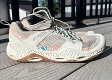 Columbia Women's Water Shoes Sneakers Size 11 Beige Floral Aqua Outdoor