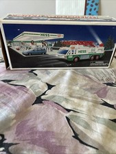 1996 Hess Emergency Truck in original box