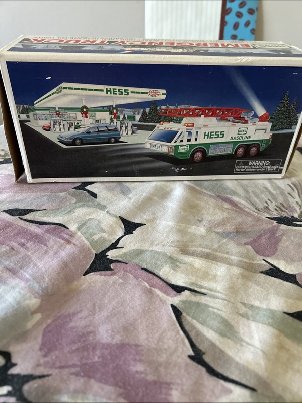 1996 Hess Emergency Truck in original box