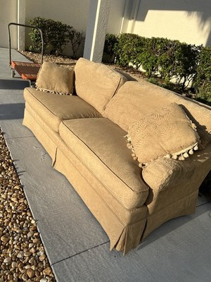 Very Nice Henredon Upholstered sofa With Fren Leaf Pattern | eBay