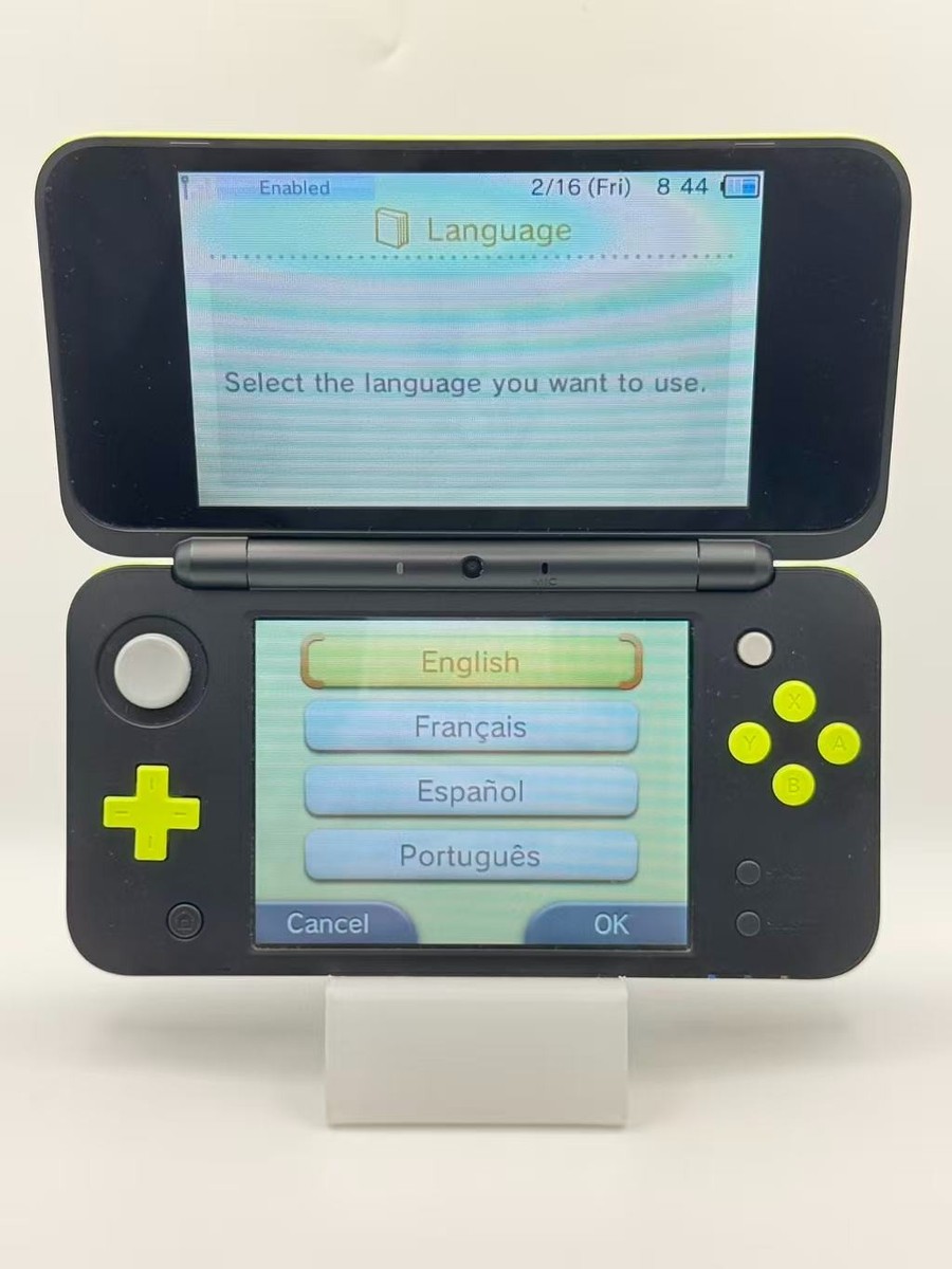 Nintendo New 2DS LL XL – Tested & Working – Excellent Condition