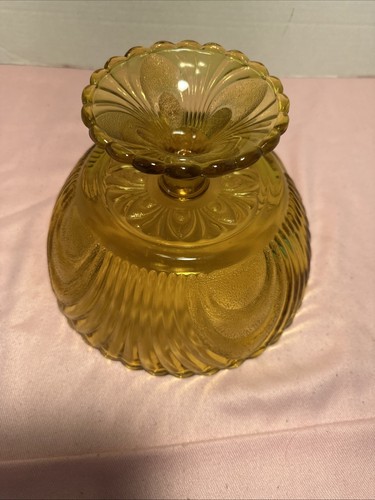 Large Glass Centerpiece Bowl Yellow Amber 9” Wide X 6” Tall - Picture 7 of 9