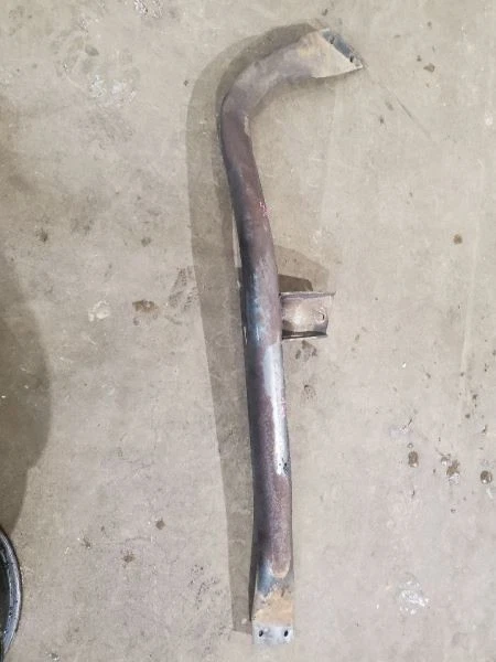 Transmisión Crossmember Delta 88 1984 535097 Foto 2 de 4