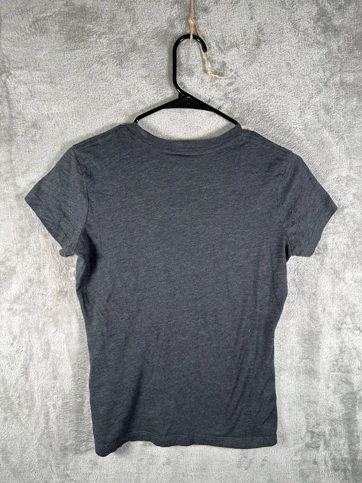 Camiseta de skate vintage Y2K Hurley estrás para mujer pequeña gris grunge surf Foto 4 de 4