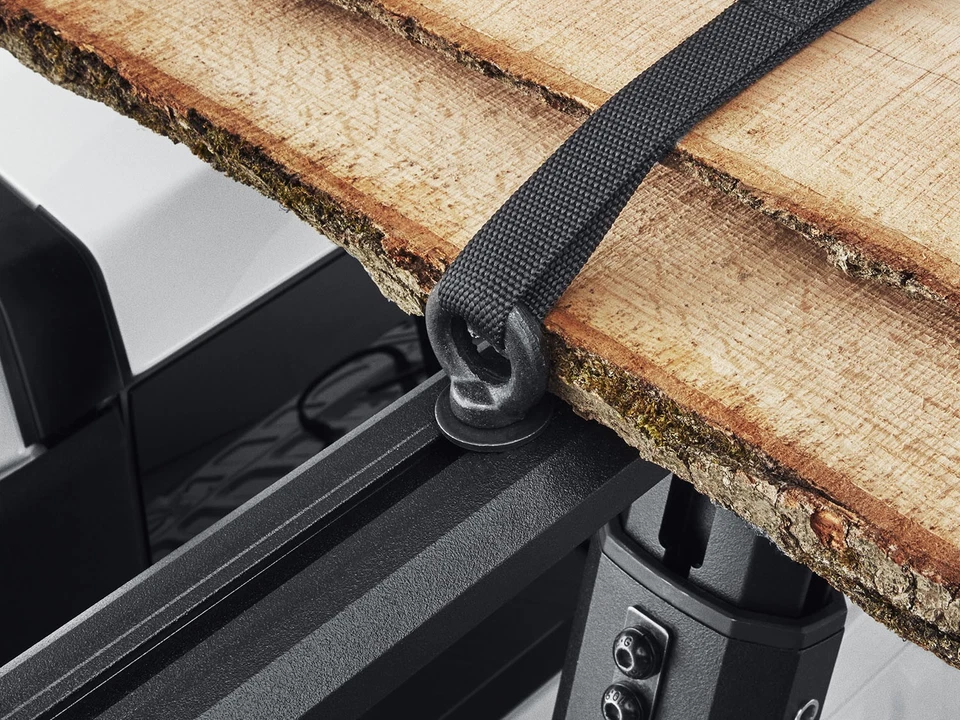 Ford® Yakima Eye Bolts for T-Slot Crossbar Rails 2pc Set for Platform Racks Foto 2 de 4