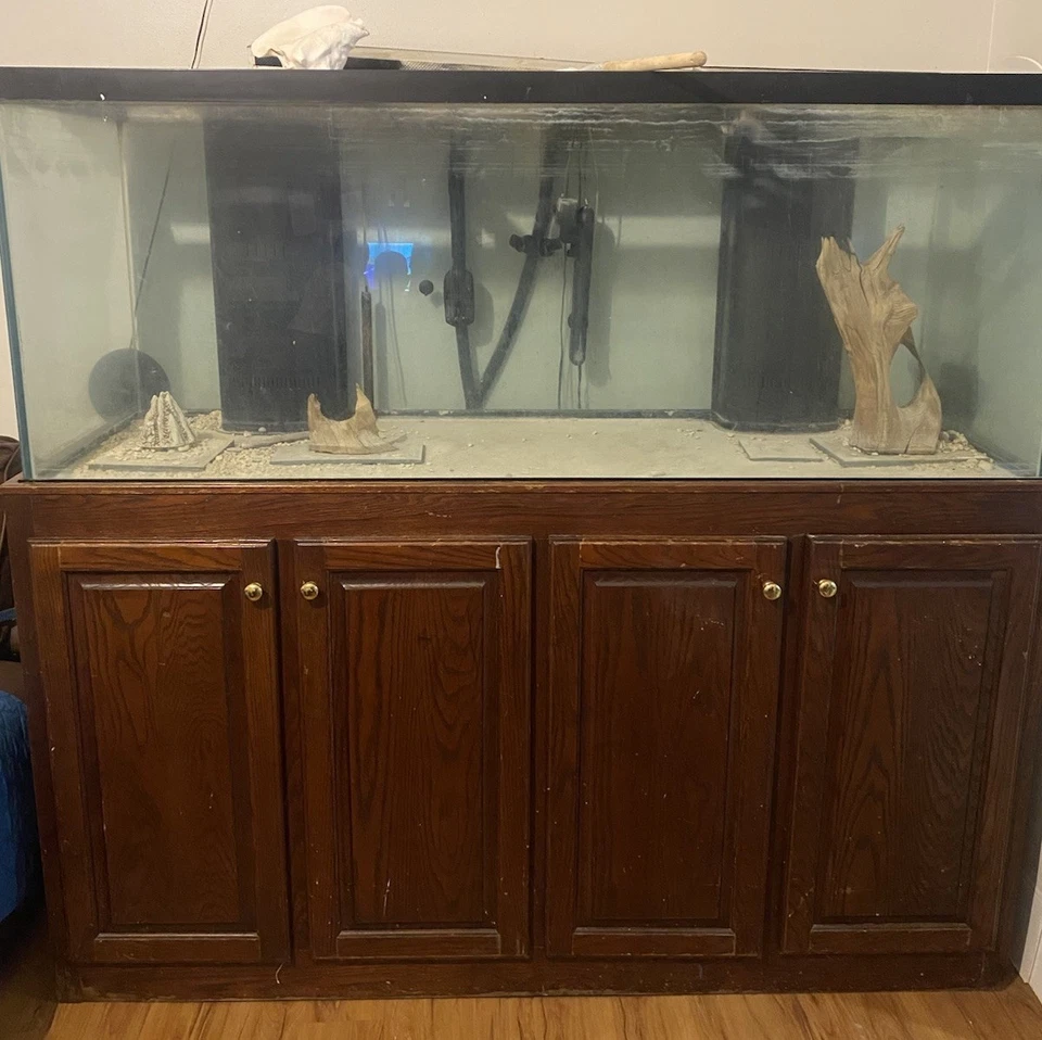 150 Gallon Fish Tank - Image 2 of 2