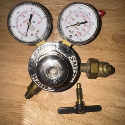 Smith 31-50-580 Argon Flow Gauge Regulator 3000 PSI High Pressure Regulator Used