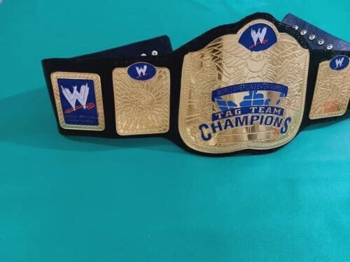 Cinturón réplica Campeonato en Parejas WWE - Talla Adulto, Título Mundial de Lucha Libre Foto 2 de 3