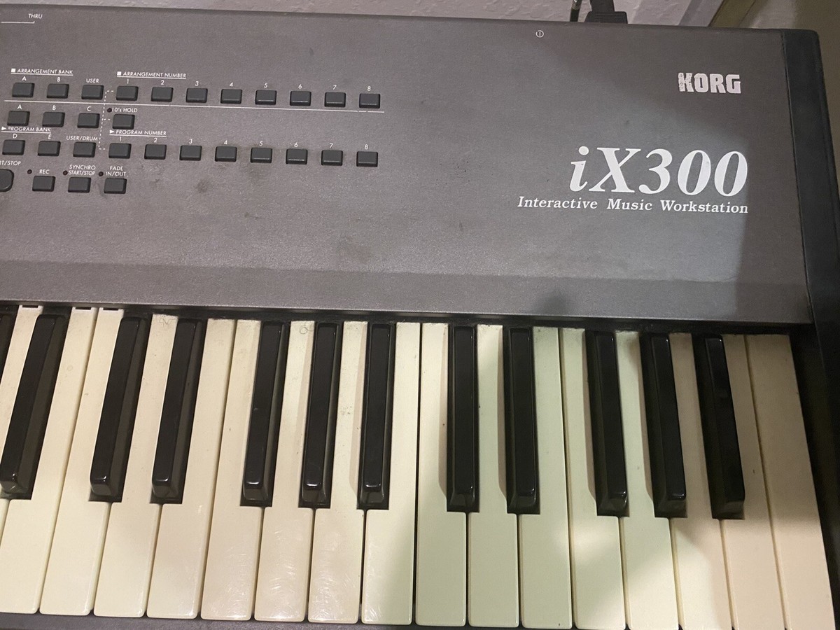 KORG piano iX300 interactive music workstation (WITH PIANO KORG piano iX300 interactive music workstation (WITH PIANO
