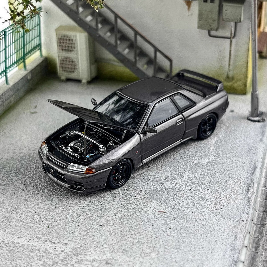 FH 1/64 Scale Nissan GTR R32 Nismo S-Tune Grey Diecast Car