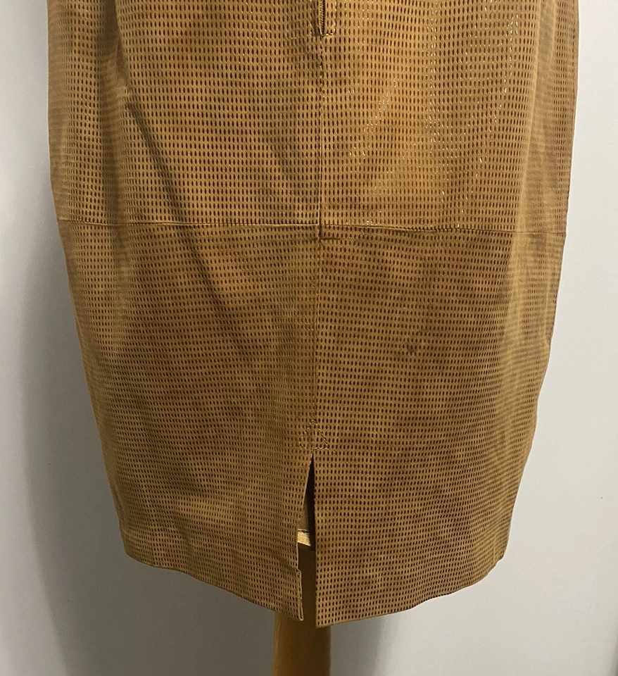 TEODEM skirt size 16 tan Genuine leather suede pattern pencil straight  - Image 3 of 4