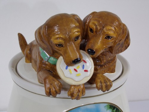 Cookie Capers The Dachshund Cookie Jar The Bradford Exchange A0473 01-18773-001 - Picture 5 of 9
