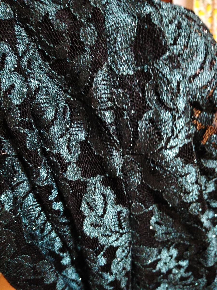 Nightway Glitter-Lace Keyhole Gown Size 10 7A 808 for sale