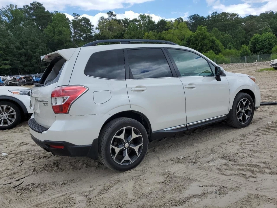 Used Radiator fits: 2015 Subaru Forester 2.0L turbo Grade A Foto 3 de 4