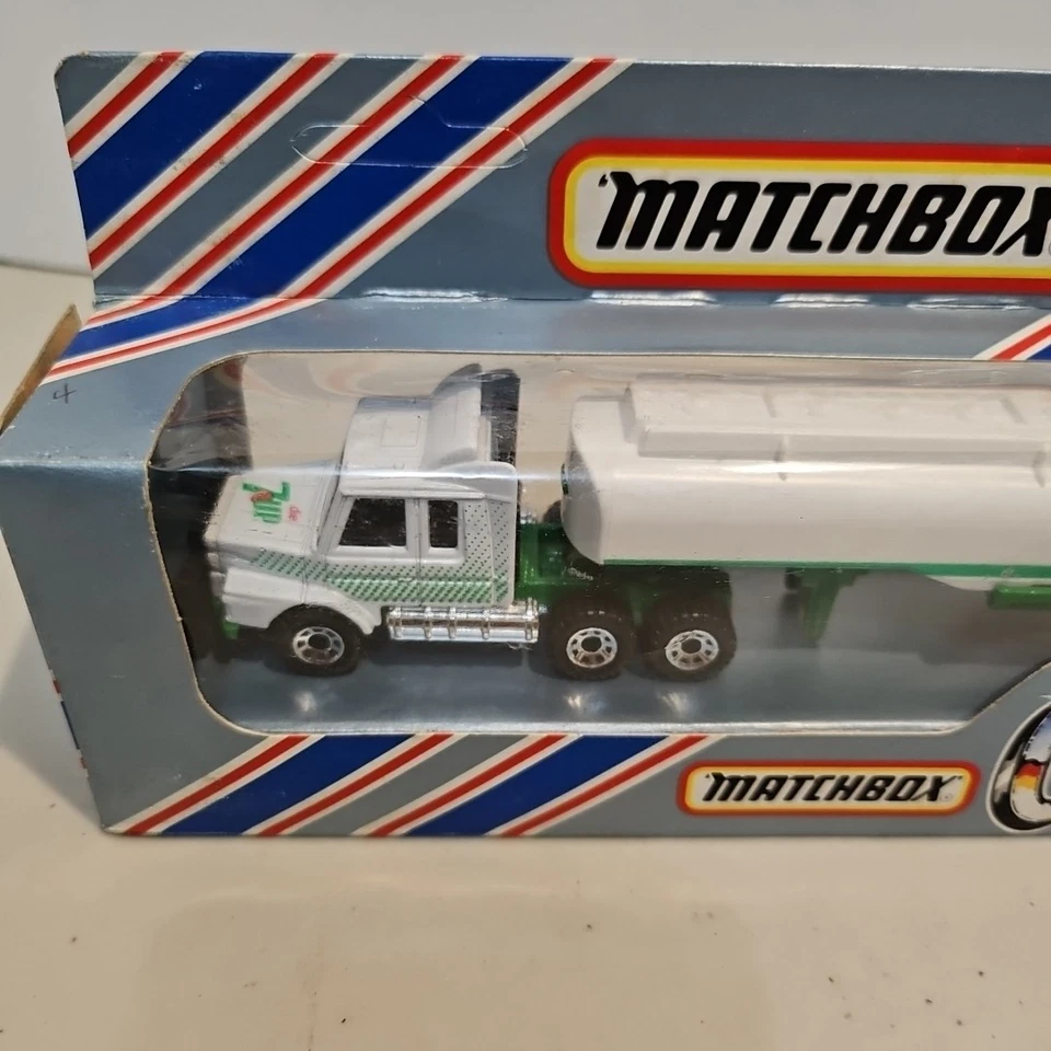 1983 Matchbox Convoy DIET 7UP SCANIA TANKER TRACTOR TRAILER #CY17  - Image 3 of 4