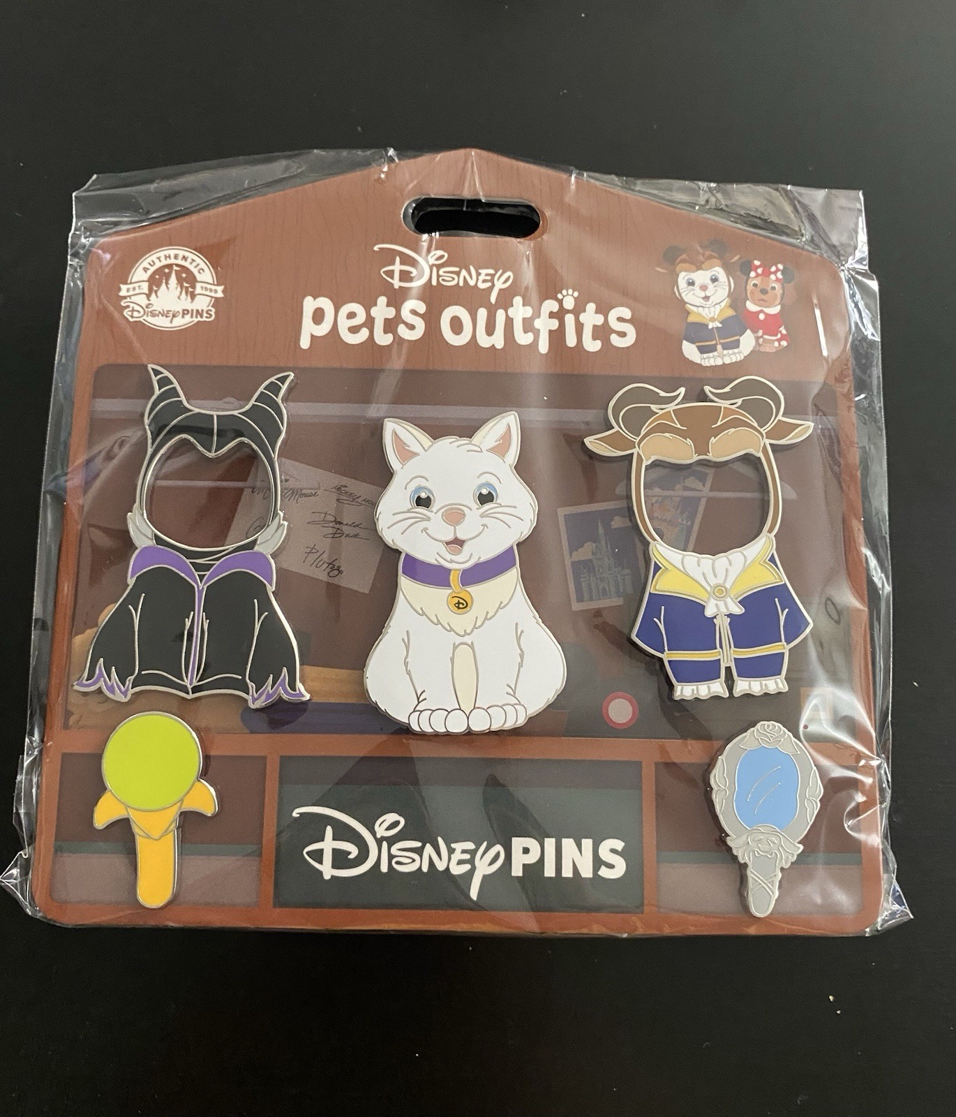 Disney 2024 Pets Outfits Cat with Maleficent & Beast Costumes Packaged pin set