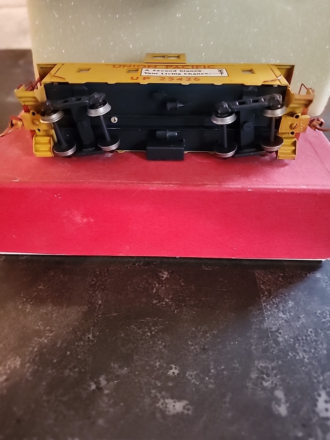 HO Scale Atlas Union Pacific Cupola Caboose 25283 Kadee Couplers eBay