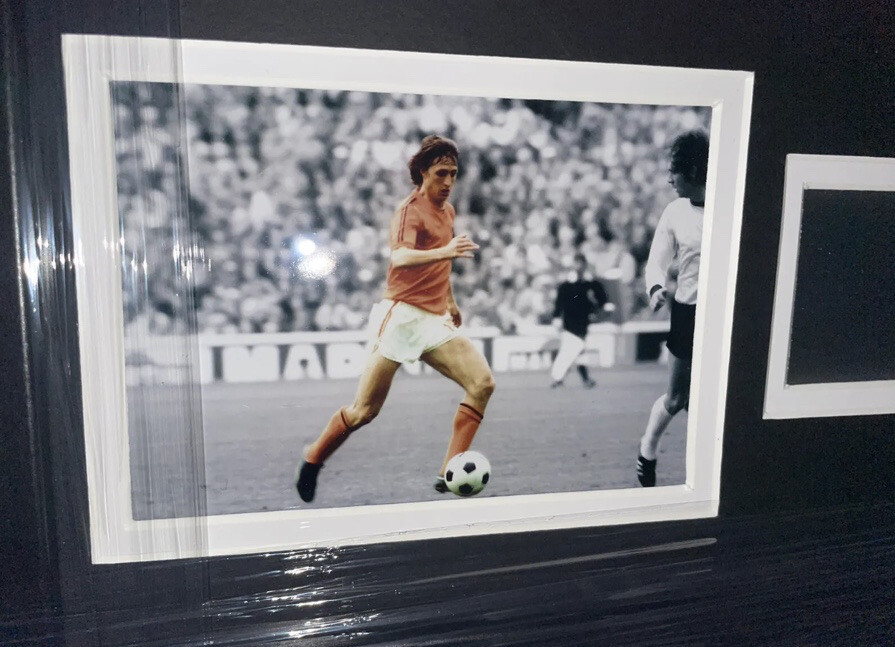 Johan Cruyff Signed Framed Jersey Autehntic COA | eBay